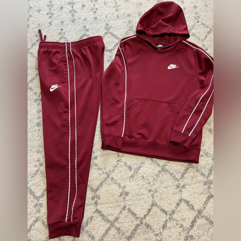 Nike Track Suit Boys